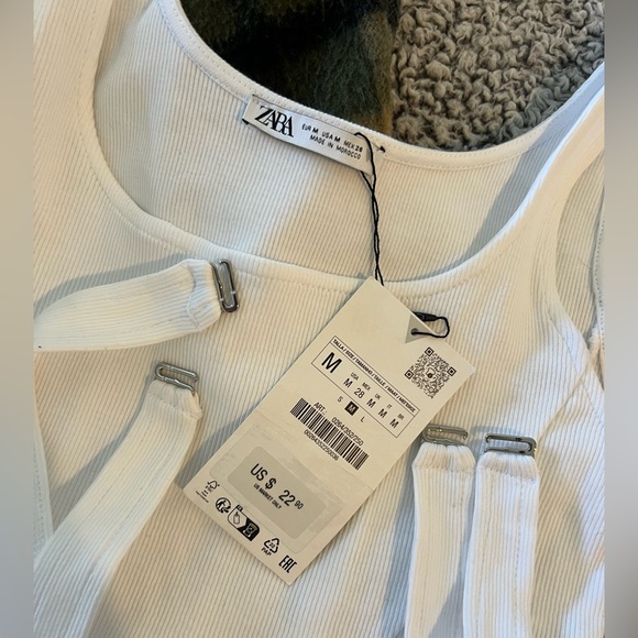 Zara Tank - Picture 3 of 3